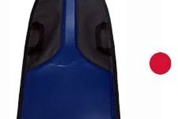 Black and blue kickboard with double handles next to a red dot on a white background.